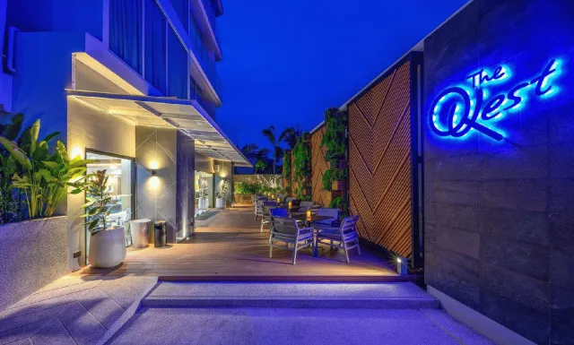 Bilder från hotellet The Beachfront Hotel Phuket - nummer 1 av 30