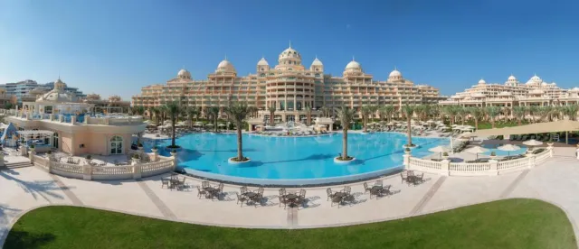 Bilder från hotellet Raffles The Palm Dubai - nummer 1 av 63