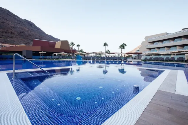 Bilder från hotellet Radisson Blu Resort & Spa Gran Canaria Mogan - nummer 1 av 10