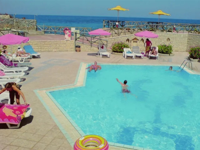 Bilder från hotellet Alkionis Beach - nummer 1 av 6