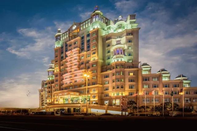 Bilder från hotellet Swissotel Al Murooj Dubai - nummer 1 av 26