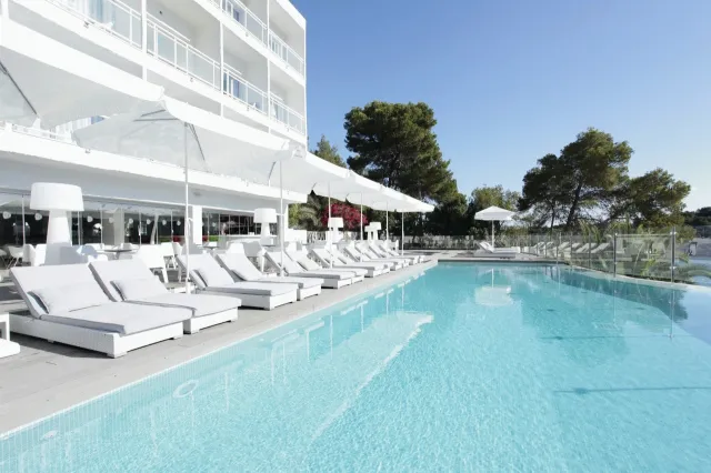 Bilder från hotellet Grupotel Ibiza Beach Resort - nummer 1 av 88