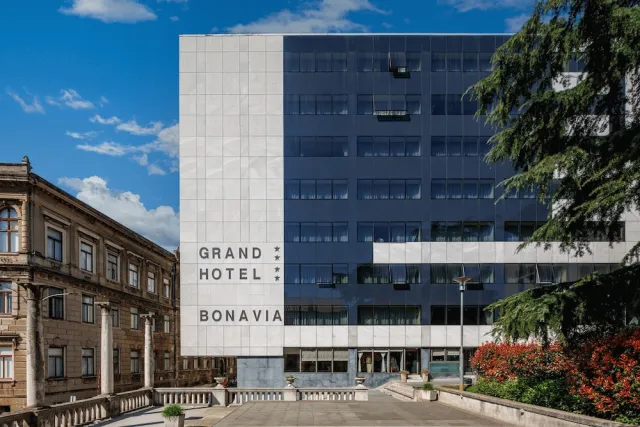 Bilder från hotellet Grand Hotel Bonavia - nummer 1 av 34