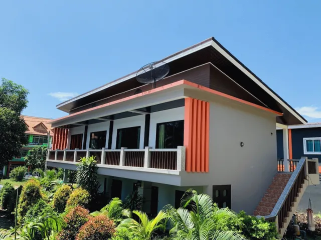 Bilder från hotellet Phongpipat Lanta Mansion - nummer 1 av 39