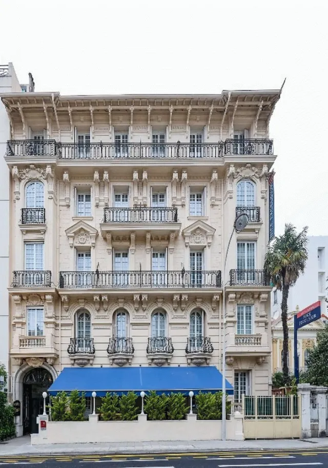 Bilder från hotellet Hôtel Nice Excelsior - nummer 1 av 54