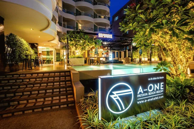 Bilder från hotellet A-One Pattaya Beach Resort - nummer 1 av 58