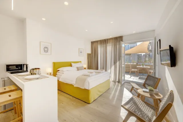 Bilder från hotellet Maryflower Premium Apartments Piraeus - nummer 1 av 59