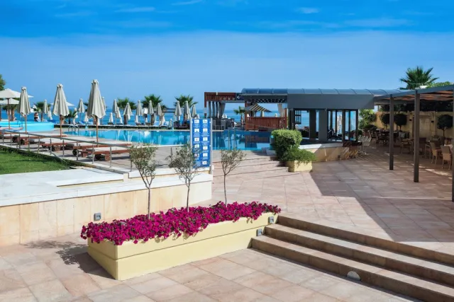 Bilder från hotellet Thalassa Beach Resort - Adults Only - nummer 1 av 86