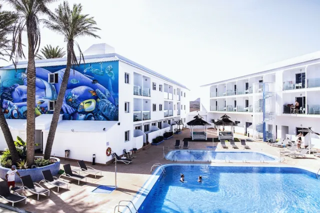 Bilder från hotellet Corralejo Surfing Colors Hotel&Apartments - nummer 1 av 100