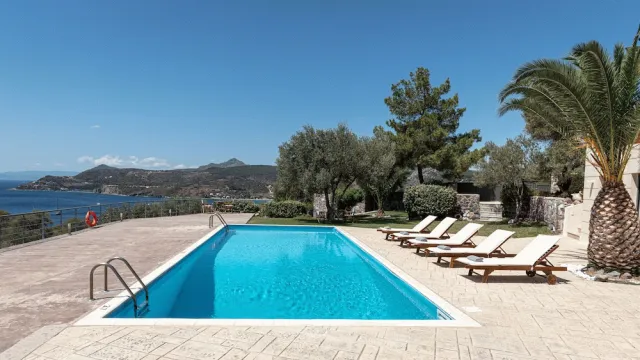 Bilder från hotellet Aphaia Villas Aegina - nummer 1 av 100