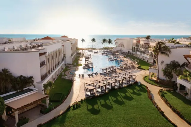 Bilder från hotellet Hilton Playa del Carmen All-inclusive (The Royal) - nummer 1 av 277
