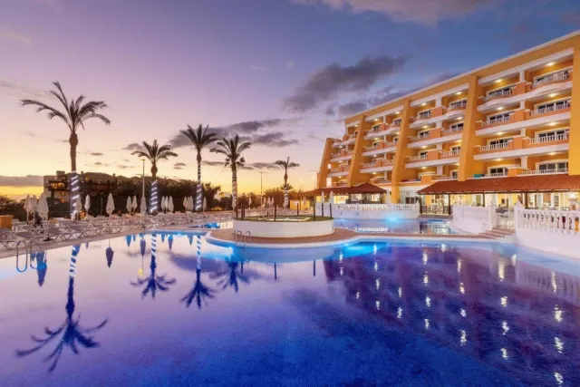 Bilder från hotellet Chatur Playa Real Resort - nummer 1 av 11