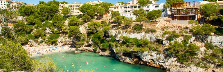 Billigaste resorna till Pollensa, Mallorca från hela Sverige