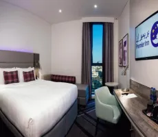 Bilder från hotellet Premier Inn Dubai Barsha Heights - nummer 1 av 8