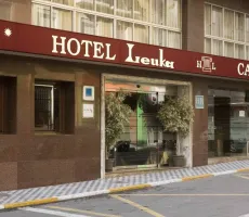 Bilder från hotellet Hotel Leuka - nummer 1 av 11