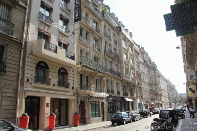 Bilder från hotellet Hôtel Westside Arc de Triomphe - nummer 1 av 30
