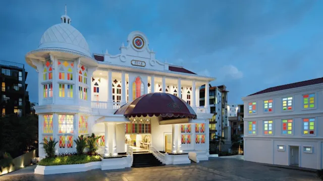 Bilder från hotellet Mövenpick Myth Hotel Patong Phuket - nummer 1 av 30