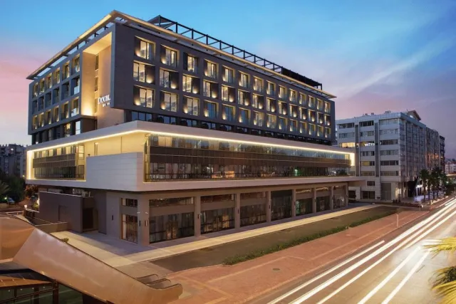 Bilder från hotellet DoubleTree By Hilton Antalya City Centre - nummer 1 av 30