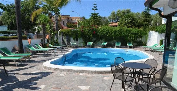 Bilder från hotellet MARINELLA HOTEL - nummer 1 av 14