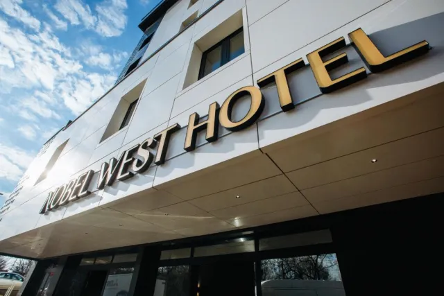 Bilder från hotellet Hotel Nobel West - nummer 1 av 22