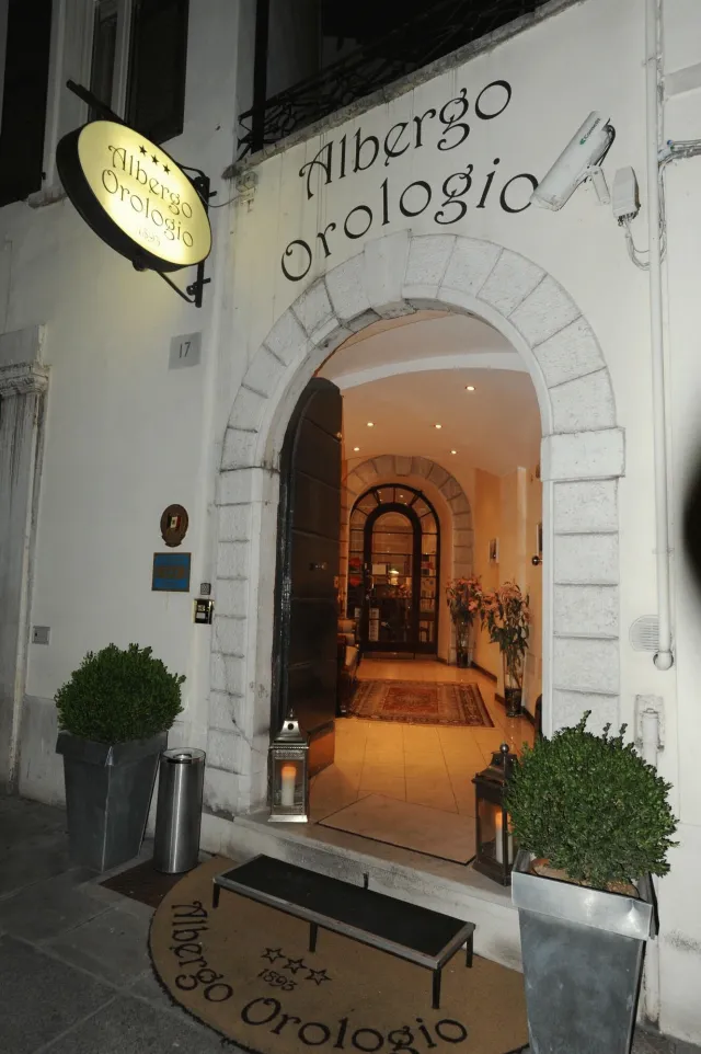 Bilder från hotellet Albergo Orologio - nummer 1 av 10