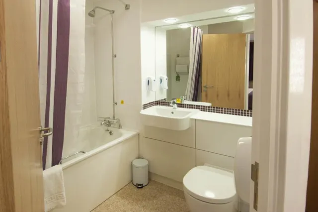 Bilder från hotellet Premier Inn London Putney Bridge - nummer 1 av 19