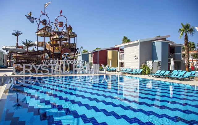 Bilder från hotellet Crystal Club World Of Colours - nummer 1 av 10