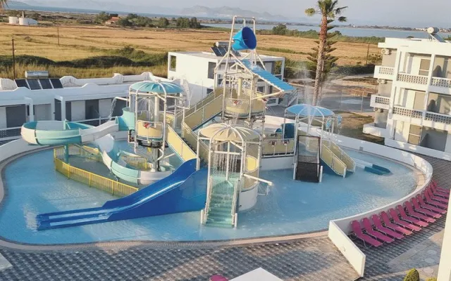 Bilder från hotellet Giakalis Aqua Park Resort - nummer 1 av 18