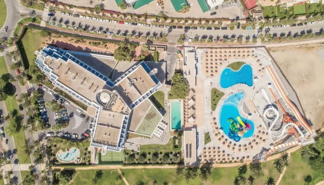 Bilder från hotellet ALEGRIA Costa Ballena - nummer 1 av 10