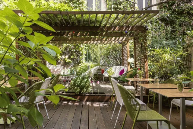 Bilder från hotellet Paris Louis Blanc - nummer 1 av 10