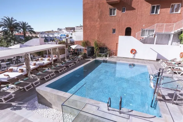 Bilder från hotellet Hotel Fenix Torremolinos - nummer 1 av 10