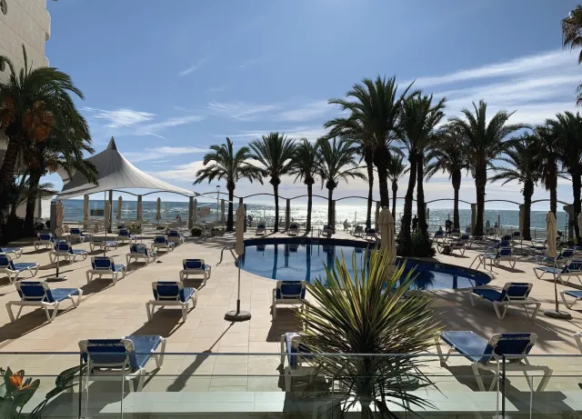 Bilder från hotellet Caprici Beach Hotel & Spa - nummer 1 av 10