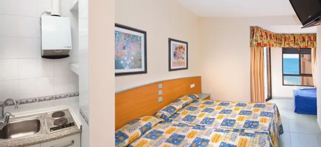 Bilder från hotellet Estudios RH Sol - nummer 1 av 10