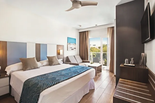 Bilder från hotellet Hotel Riu Festival - nummer 1 av 10