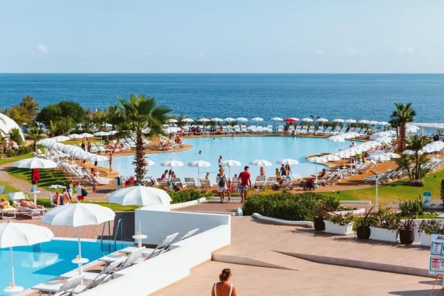 Bilder från hotellet Torre Cintola Natural Sea Resort - nummer 1 av 10