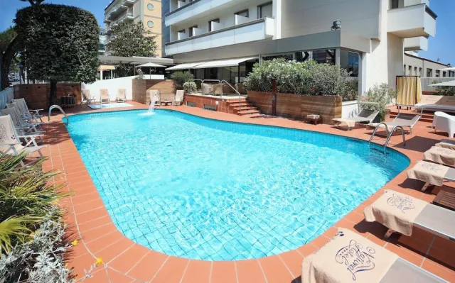 Bilder från hotellet National - nummer 1 av 10