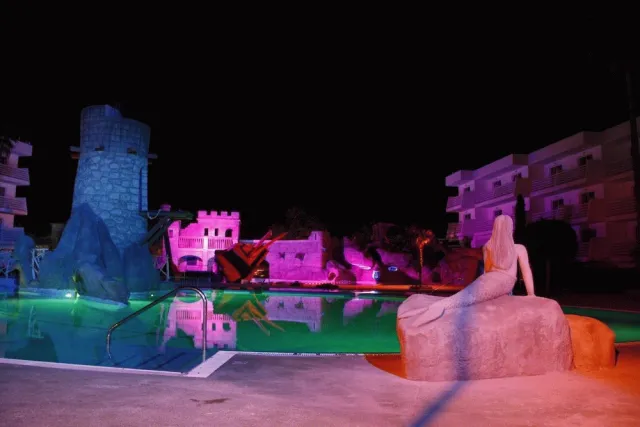 Bilder från hotellet Pirates Village Resort - nummer 1 av 10