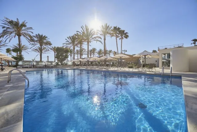 Bilder från hotellet Hotel Playa Golf - nummer 1 av 10