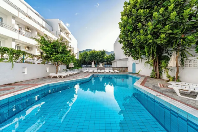 Bilder från hotellet Iro Hotel - nummer 1 av 10