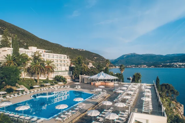 Bilder från hotellet Iberostar Waves Herceg Novi - nummer 1 av 10