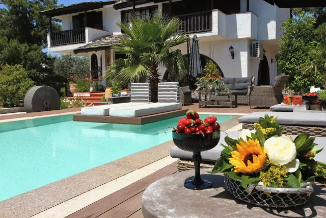 Bilder från hotellet Byblos Luxury Villas - nummer 1 av 21
