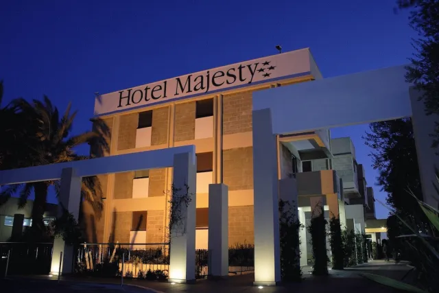 Bilder från hotellet Majesty - nummer 1 av 100