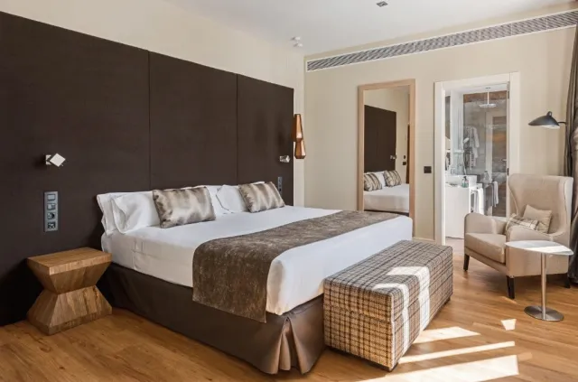 Bilder från hotellet Catalonia Gran Via Madrid - nummer 1 av 100