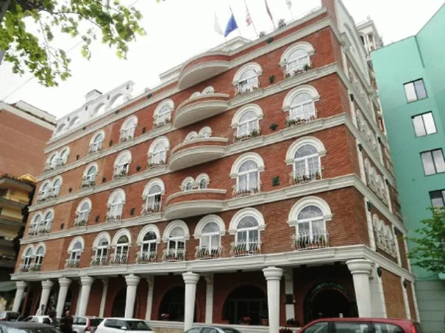Bilder från hotellet Xheko Imperial Hotel - nummer 1 av 33