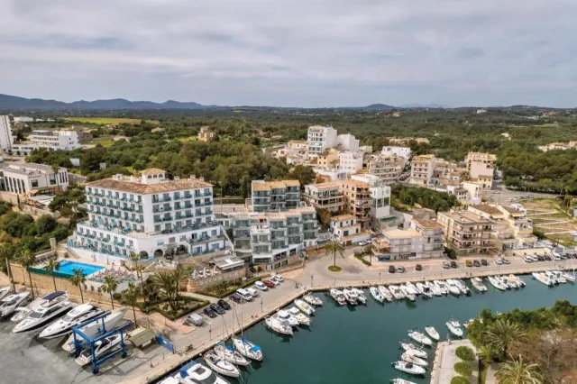 Bilder från hotellet Porto Drach Aparthotel & Suites - nummer 1 av 100