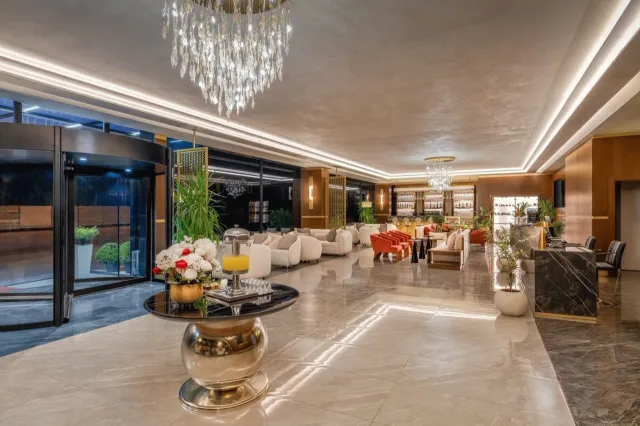 Bilder från hotellet Best Western Premier Hidden Hills Hotel - nummer 1 av 18