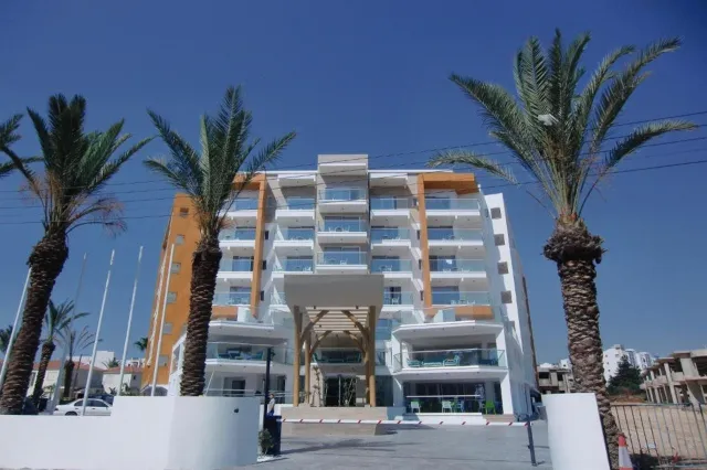Bilder från hotellet Captain Pier Hotel - nummer 1 av 94