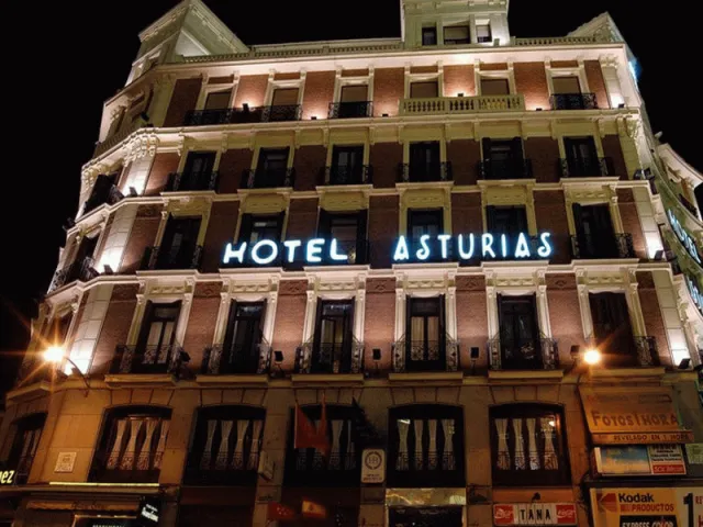 Bilder från hotellet Asturias - nummer 1 av 5
