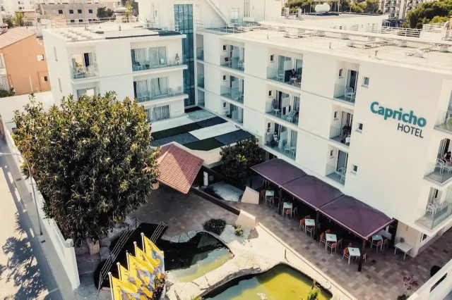 Bilder från hotellet Hotel Capricho - nummer 1 av 24