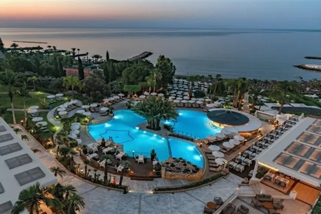 Bilder från hotellet Mediterranean Beach Hotel - nummer 1 av 10